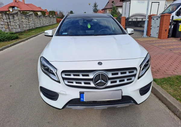 Mercedes-Benz GLA cena 93999 przebieg: 99000, rok produkcji 2018 z Wilamowice małe 56